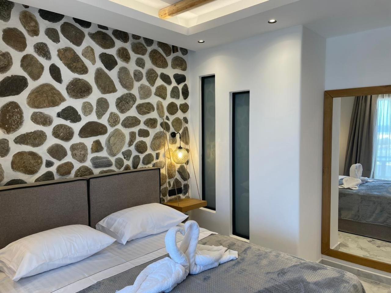Latramys Suites Mikri Vigla Luaran gambar