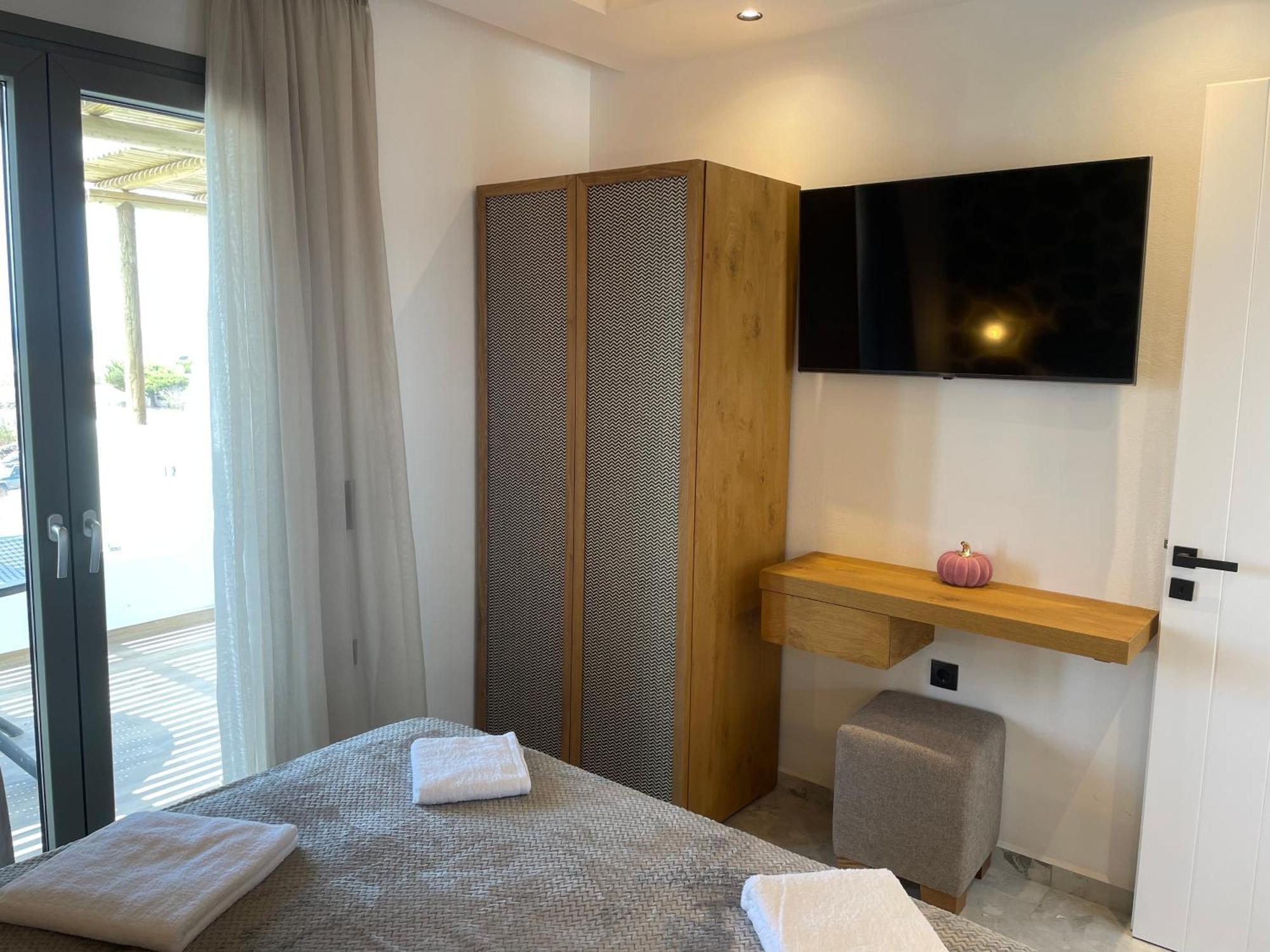 Latramys Suites Mikri Vigla Luaran gambar