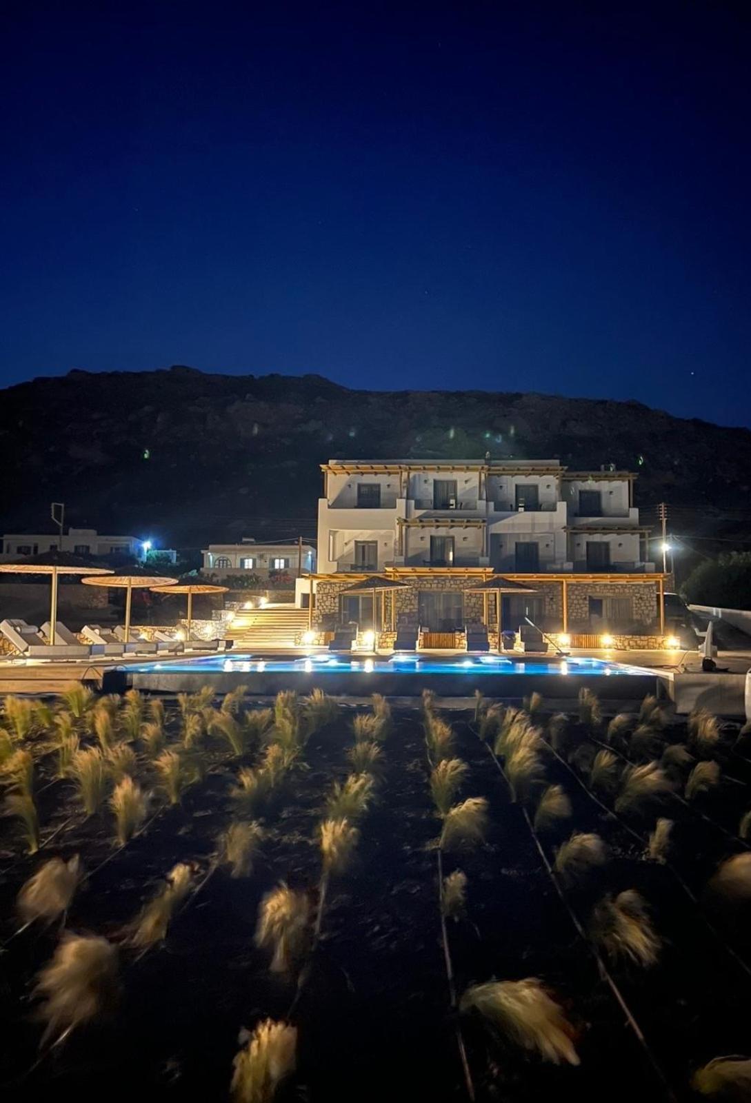 Latramys Suites Mikri Vigla Luaran gambar